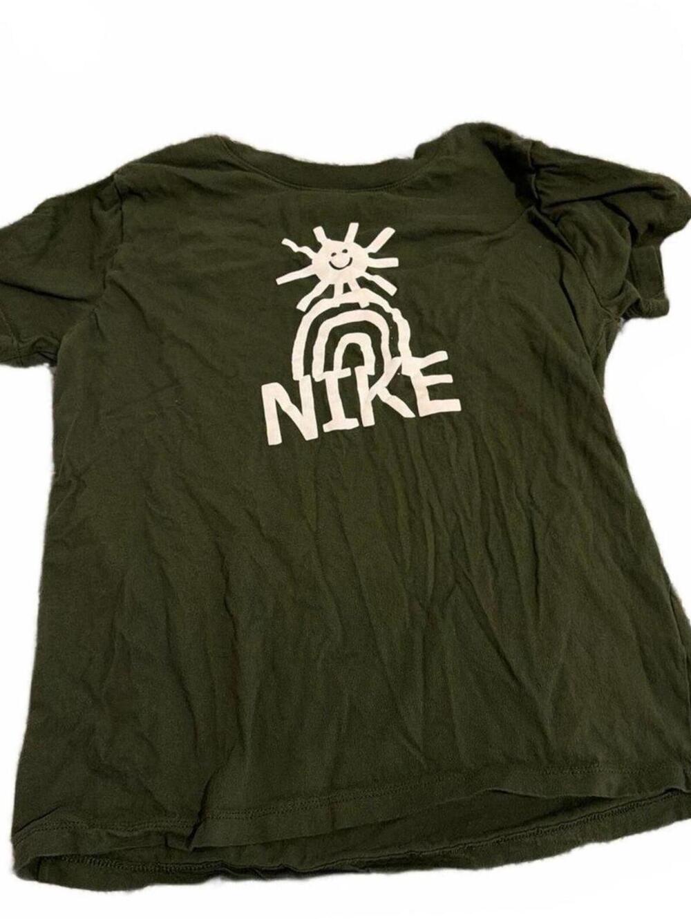 Nike Boys Kids XL The Nike Tee Olive Green Graphic T-Shirt